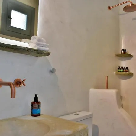 Luxury Artistic Kardiani Vila Tínos
